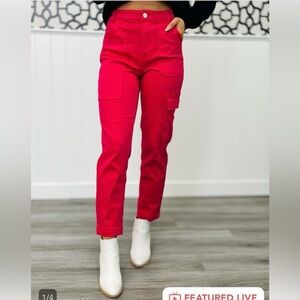 Risen fuschia cargo jeans size 5/27